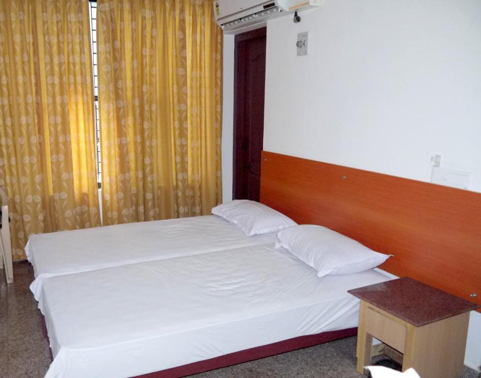 Dreams Hotel Kovalam Exterior foto